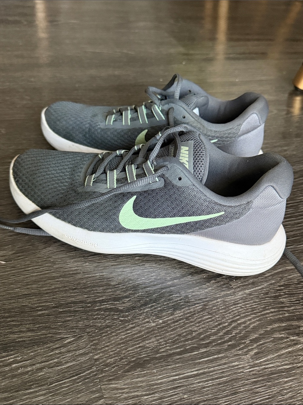 Nike Women’s Gray Mesh Trainers with Light Green Swoosh